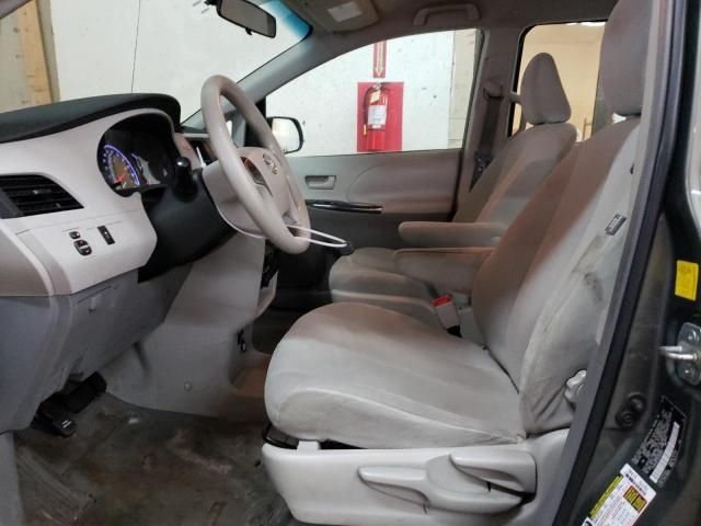 2011 Toyota Sienna