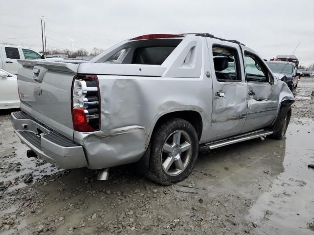 2013 Chevrolet Avalanche LTZ