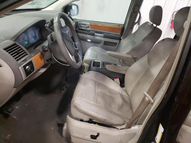 2008 Chrysler Town & Country Limited