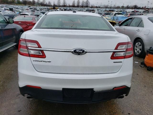 2018 Ford Taurus SE