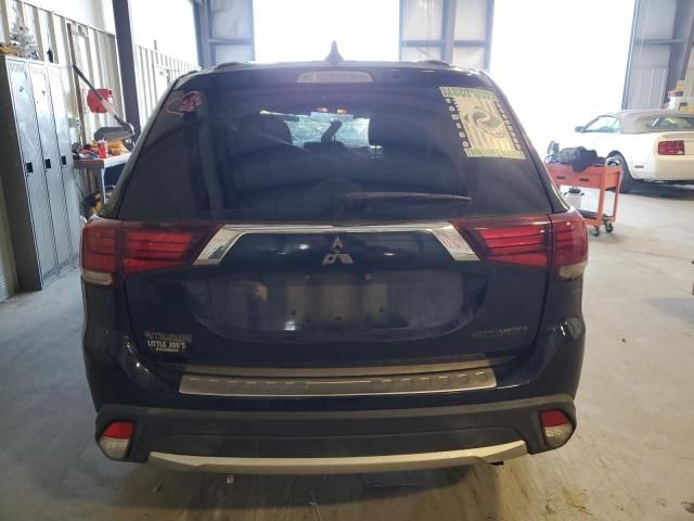 2018 Mitsubishi Outlander ES