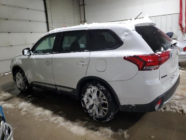 2016 Mitsubishi Outlander SE