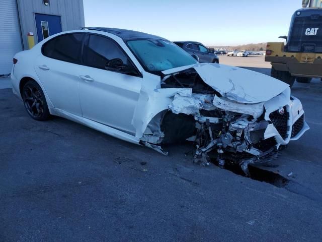 2018 Alfa Romeo Giulia TI Q4