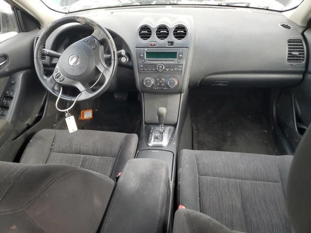 2010 Nissan Altima Base