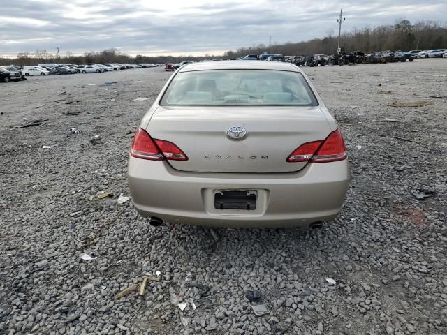 2005 Toyota Avalon XL