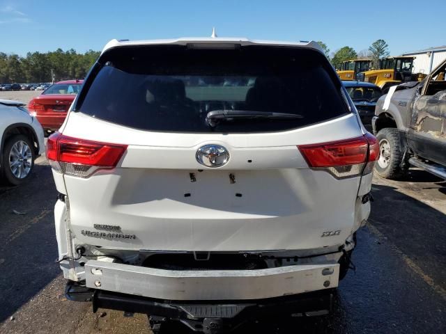 2018 Toyota Highlander SE