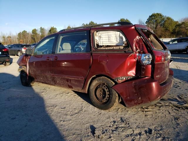 2006 Toyota Sienna CE