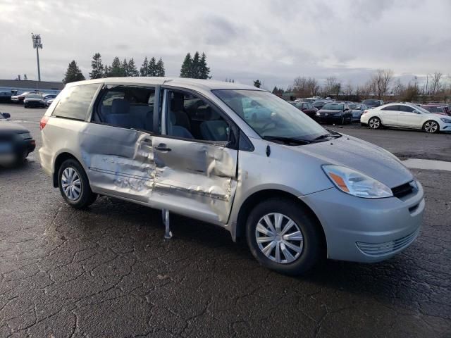 2004 Toyota Sienna CE