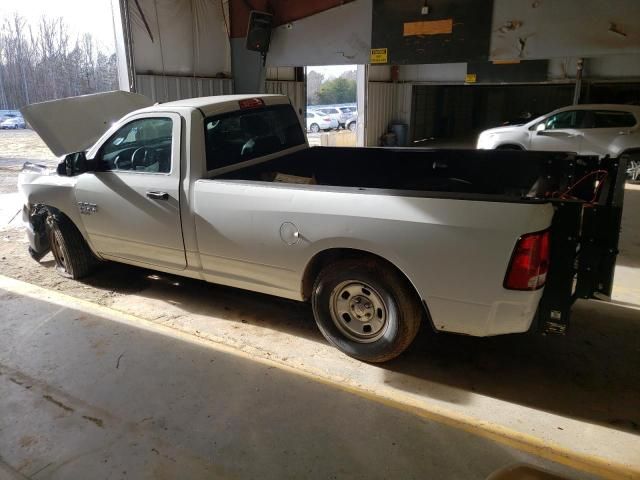 2022 Dodge RAM 1500 Classic Tradesman