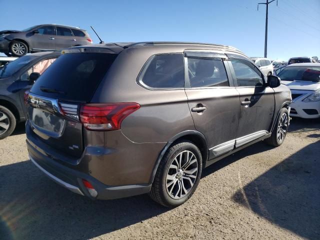 2016 Mitsubishi Outlander SE