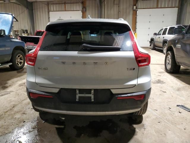 2021 Volvo XC40 T5 Inscription