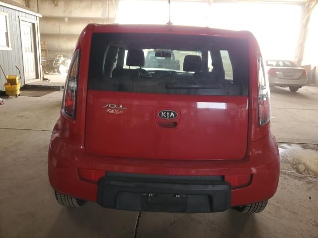 2010 KIA Soul +