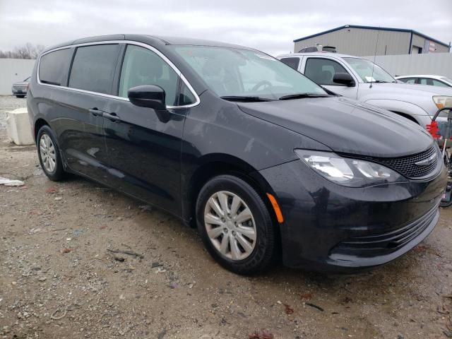 2020 Chrysler Voyager L