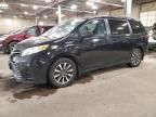 2018 Toyota Sienna LE