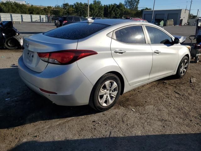 2016 Hyundai Elantra SE