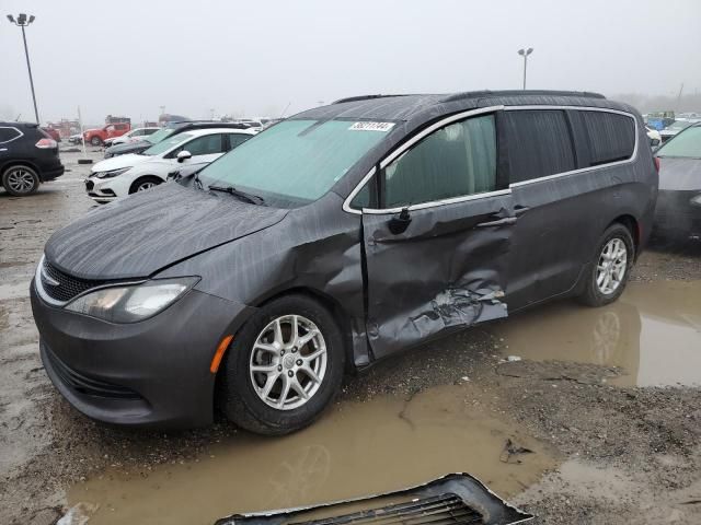 2020 Chrysler Voyager LXI