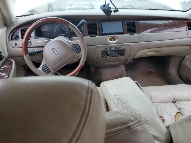 2002 Lincoln Town Car Cartier