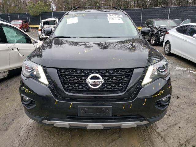 2020 Nissan Pathfinder SL