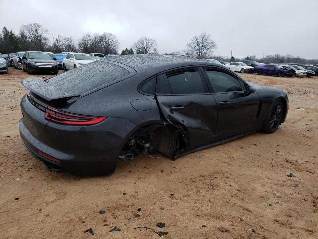 2019 Porsche Panamera Base