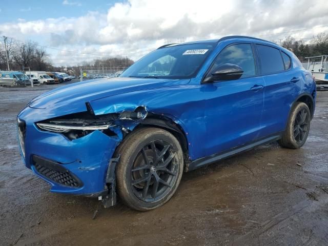 2018 Alfa Romeo Stelvio TI Sport