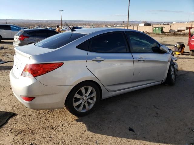 2013 Hyundai Accent GLS