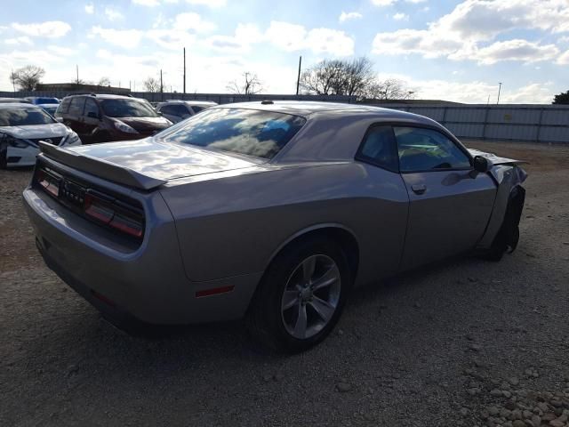 2017 Dodge Challenger SXT