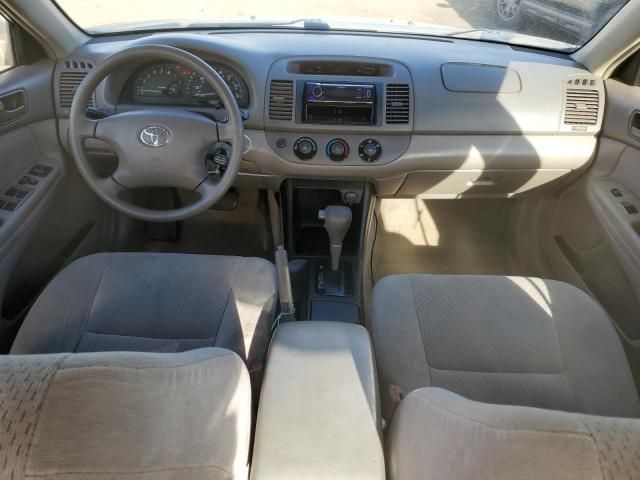 2004 Toyota Camry LE