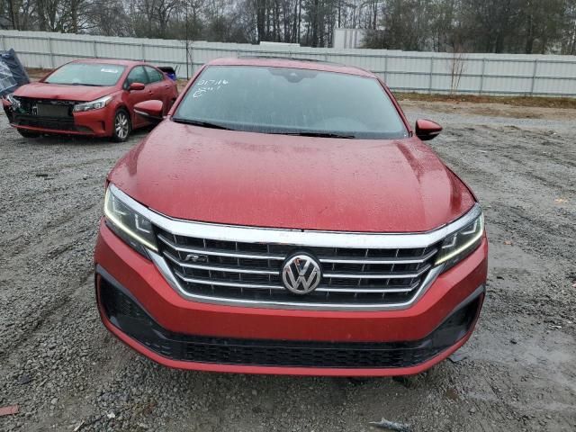 2021 Volkswagen Passat R-Line