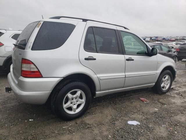 2001 Mercedes-Benz ML 320