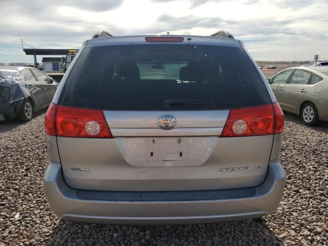 2009 Toyota Sienna CE