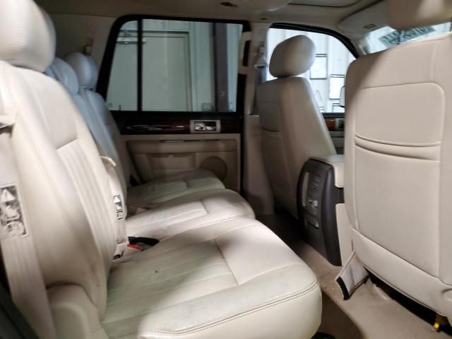 2003 Lincoln Navigator