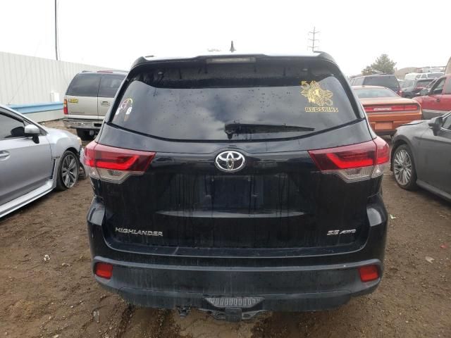 2019 Toyota Highlander SE