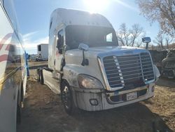 Buy Salvage Trucks For Sale now at auction: 2016 Freightliner Cascadia 125