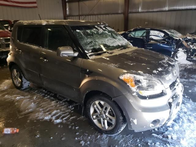 2011 KIA Soul +