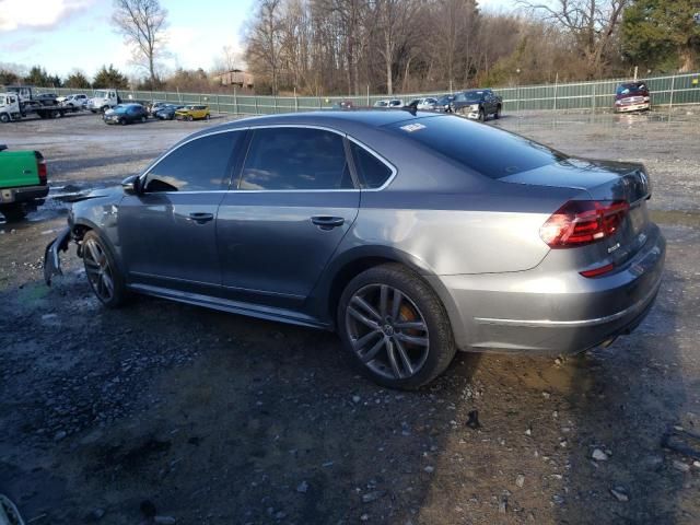 2017 Volkswagen Passat R-Line