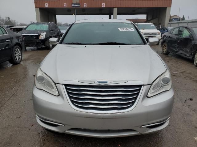 2012 Chrysler 200 Touring