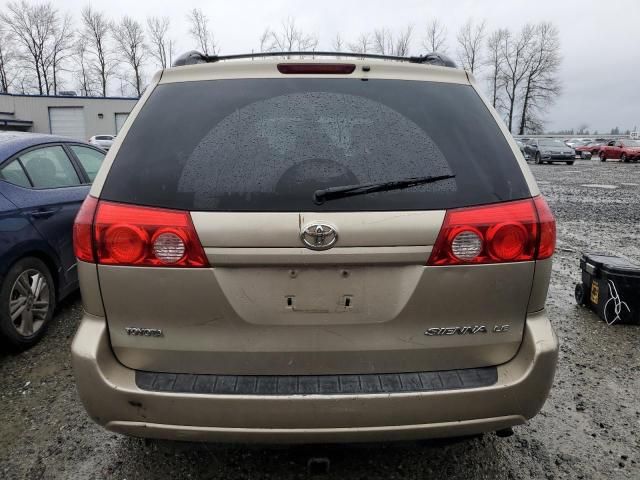 2006 Toyota Sienna CE