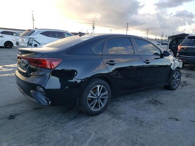 2023 KIA Forte LX