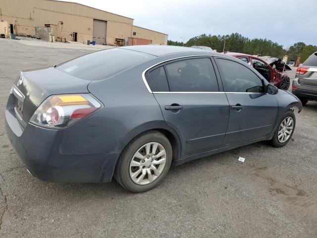 2011 Nissan Altima Base