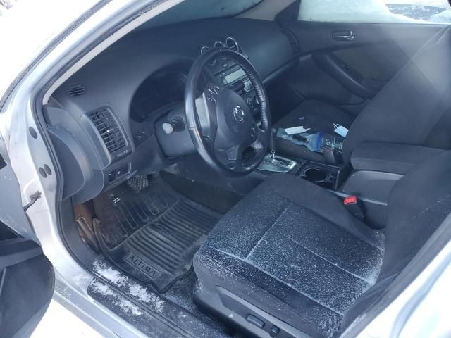 2010 Nissan Altima Base