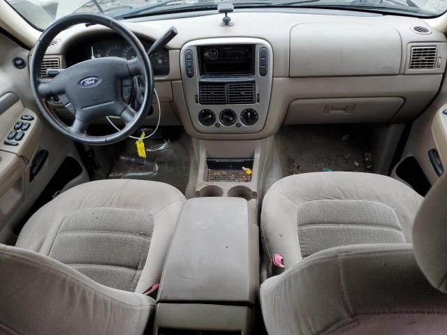 2004 Ford Explorer XLT