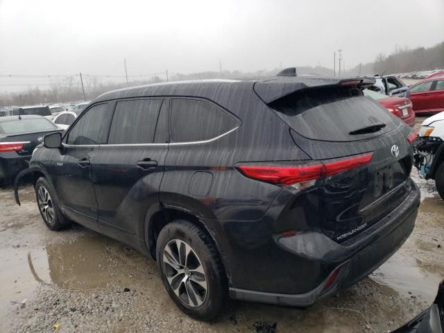 2021 Toyota Highlander Hybrid XLE