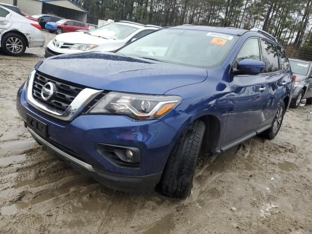 2020 Nissan Pathfinder SV