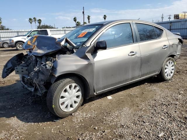 2013 Nissan Versa S