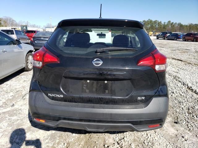 2019 Nissan Kicks S