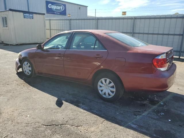 2005 Toyota Camry LE