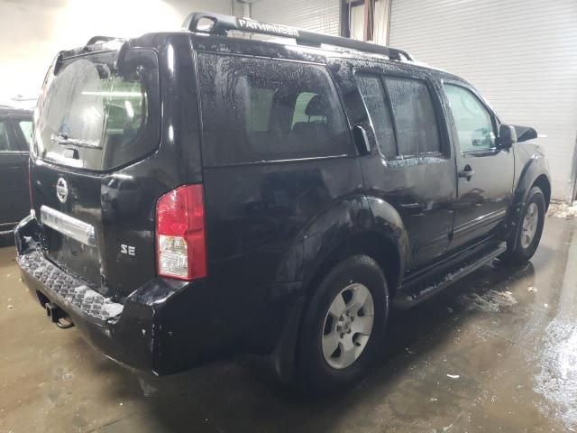 2007 Nissan Pathfinder LE