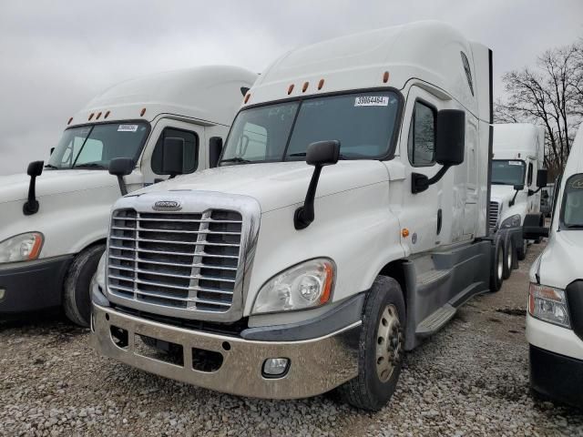 2018 Freightliner Cascadia 125