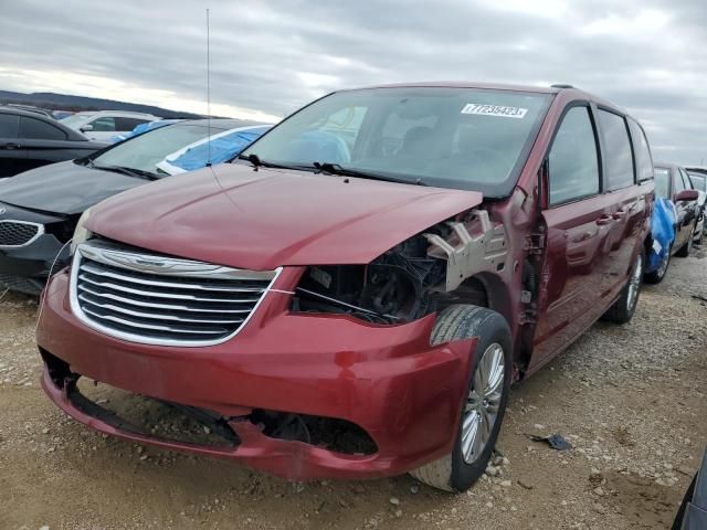 2013 Chrysler Town & Country Touring L