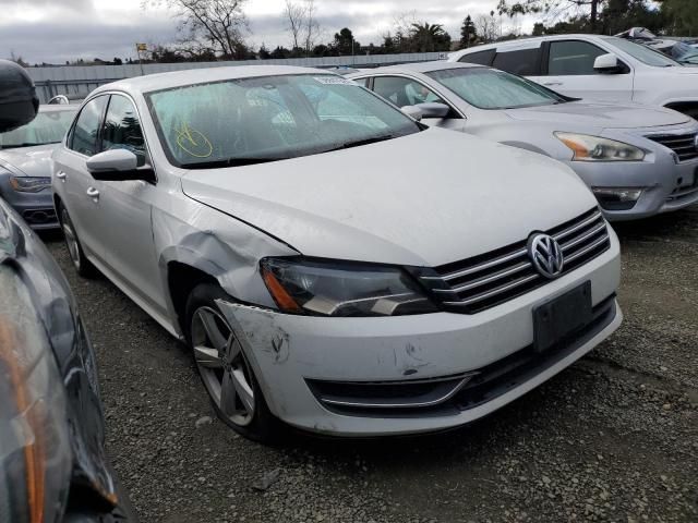 2013 Volkswagen Passat SE